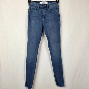 Hollister Curvy High Rise Skinny Jeans 26x28